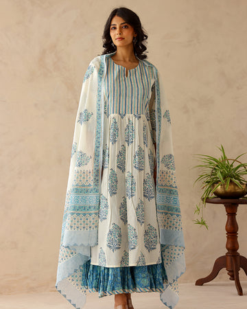 Sanganeri buta print straight kurta