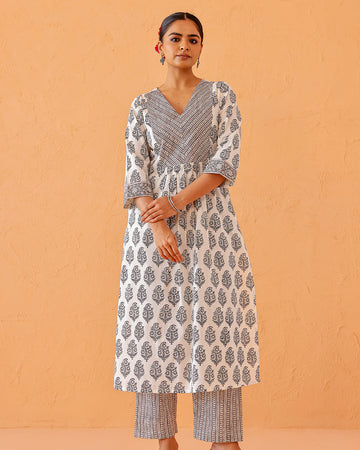 Jhilmil Co-ord set (Set of 3)