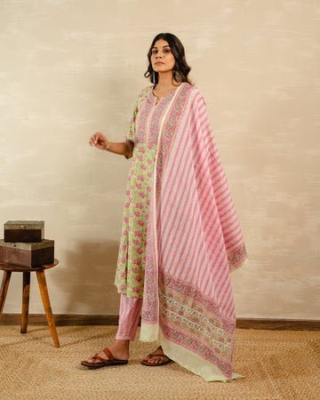 Parcha print dupatta