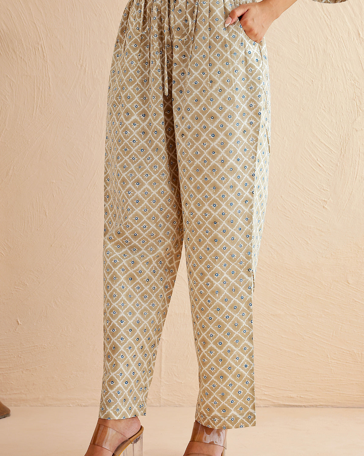 Printed straight pant