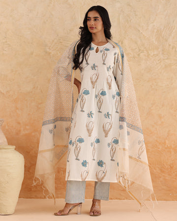 Gadh print dupatta