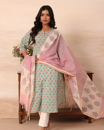Kusum buti print kurta