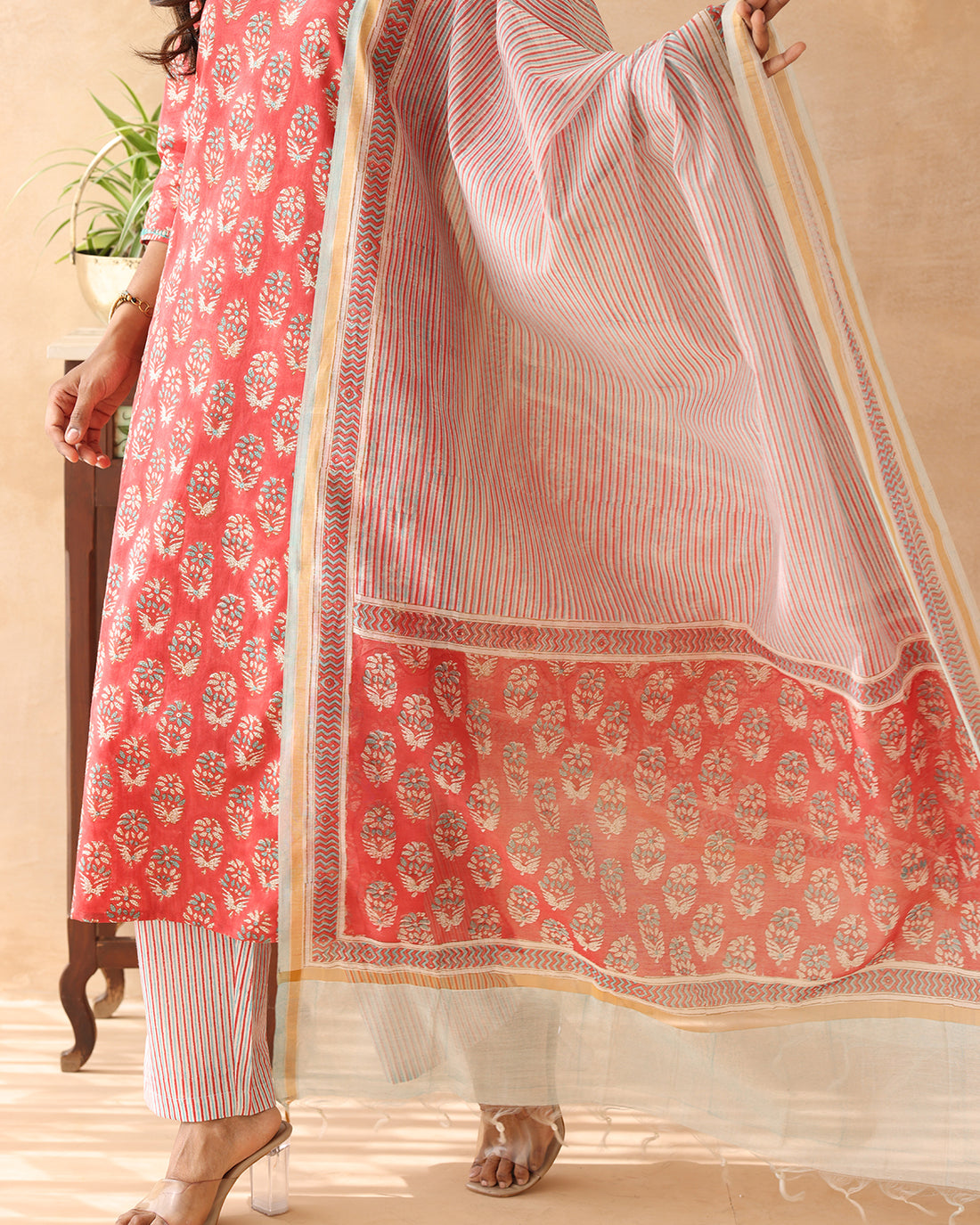 Stripes print dupatta